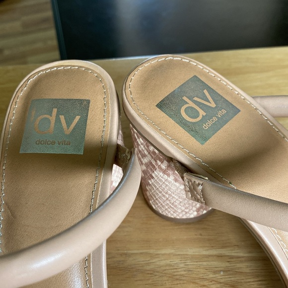 DV BY DOLCE VITA Myla Womens Nude Heeled Mules - Picture 2 of 6